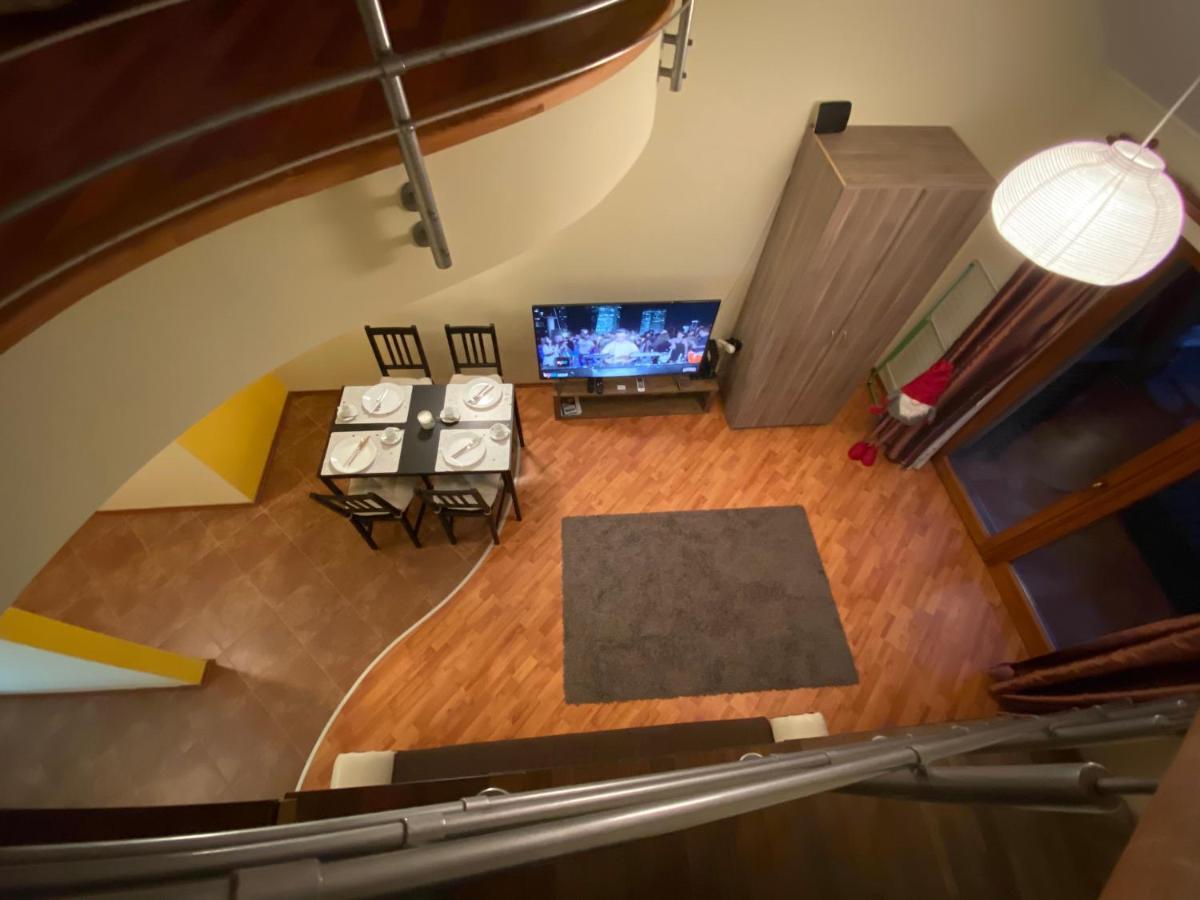 Mimi Apartman Lägenhet Gyula Exteriör bild
